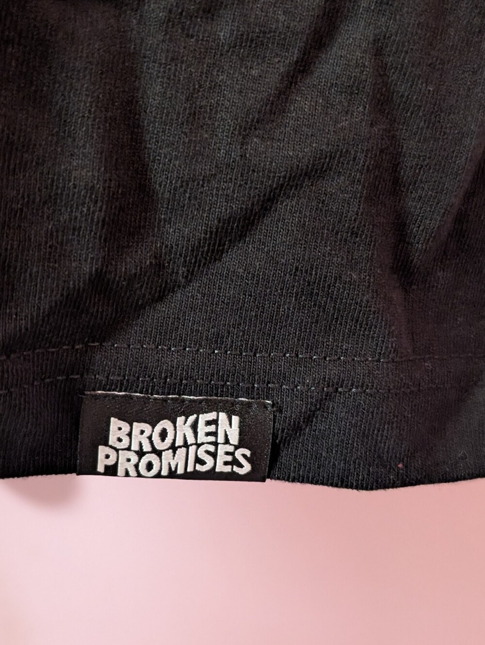 Broken Promises Skull Muscle Tee - Picture 5 of 5